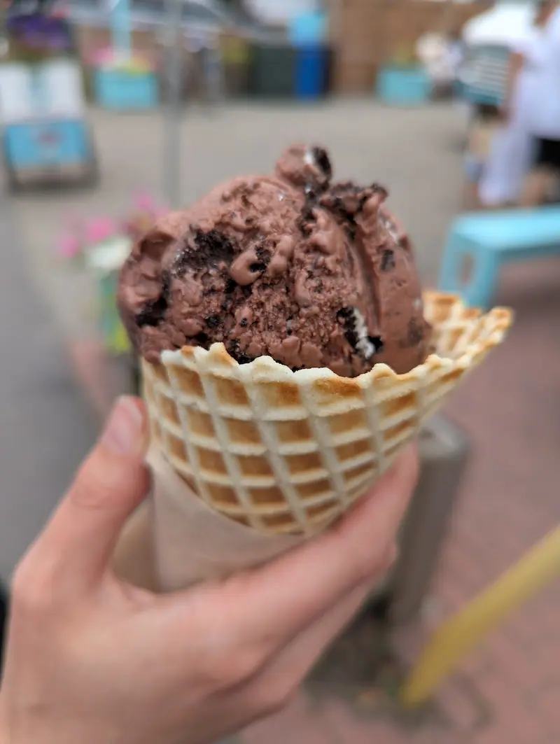 chocolate oreo ice cream from the merry dairy