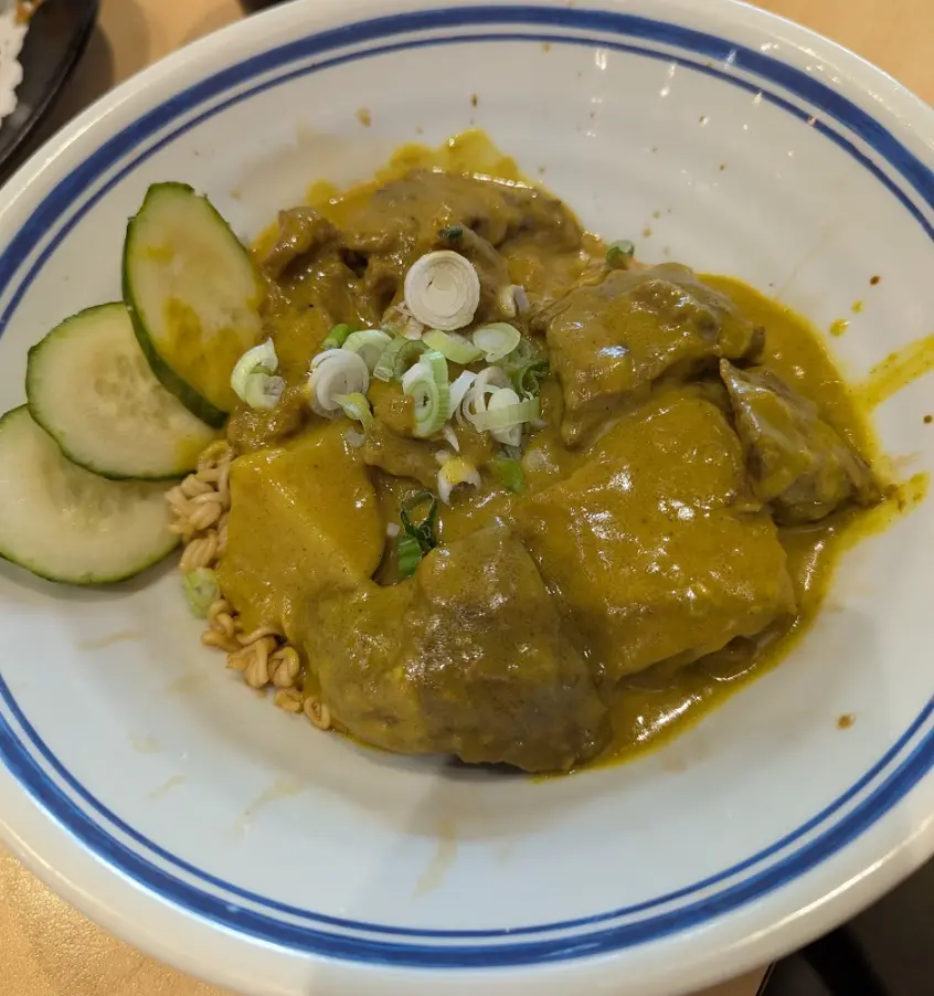 Curry Beef Brisket with Instant Noodles from Cha Kee
