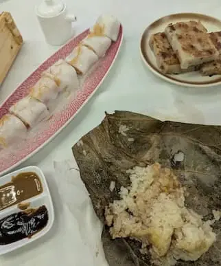 Kingsfield Chinese Cuisine Markham Review – Great Service, Mixed Dim Sum Results – Average EV Score: 6.7/10