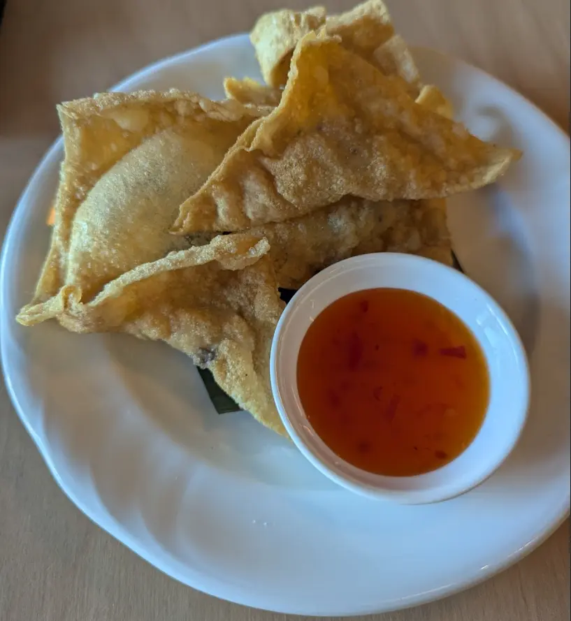 Crispy Shrimp Wonton from Golden Ox Noodles