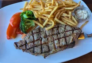 Prime rib with Fries from Baton Rouge