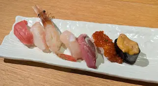 Japan Food Series: Hanamaru Sushi at Sapporo Station – A Popular Conveyor Sushi Experience