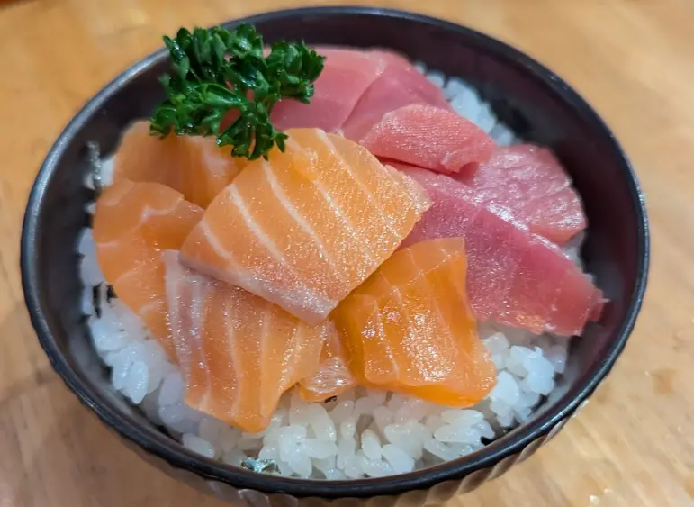Tuna & Salmon Rice Bowl from Onsen Ichiba