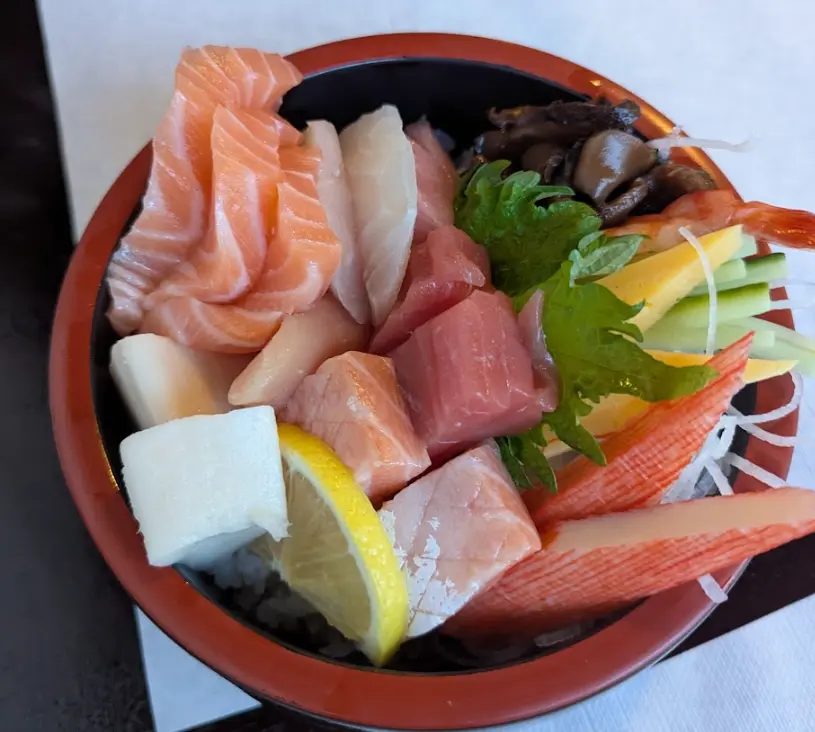 Chirashi Sushi from Sapporo Sushi