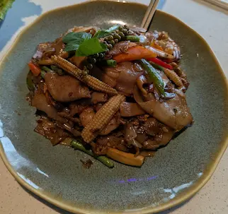 Susu Siam Thai Kitchen Scarborough Review – Comforting Thai Dishes in a Warm, Refined Setting – Average EV Score: 6.2/10