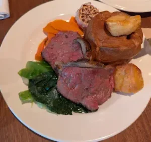 Hawksmoor - Sunday Roast - Dry Aged Sirlion