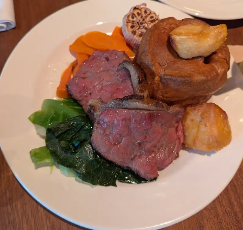 Sunday Roast – Dry Aged Sirloin from Hawksmoor