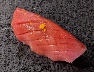 Chu-Toro (Medium Fat Bluefin Tuna) from Tomo